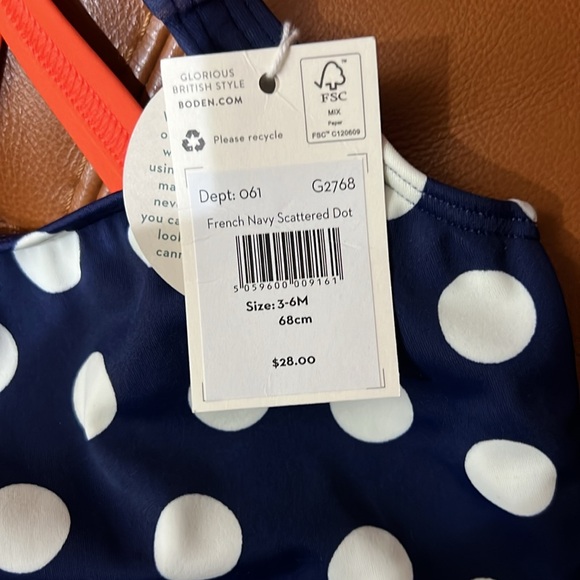 NWT Mini Boden baby swimsuit. 3-6 m, 68 cm - Picture 2 of 3